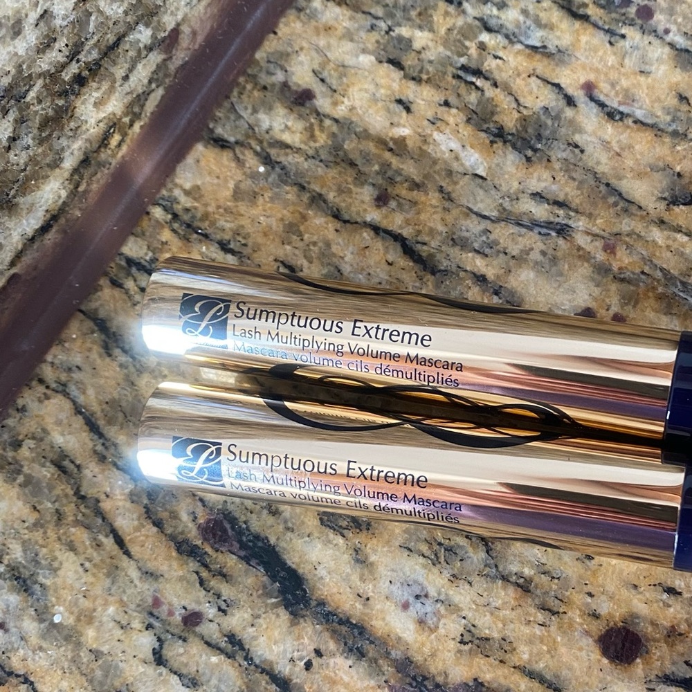 NEW Estée Lauder Sumptuous Extreme mascara duo - Picture 2 of 3